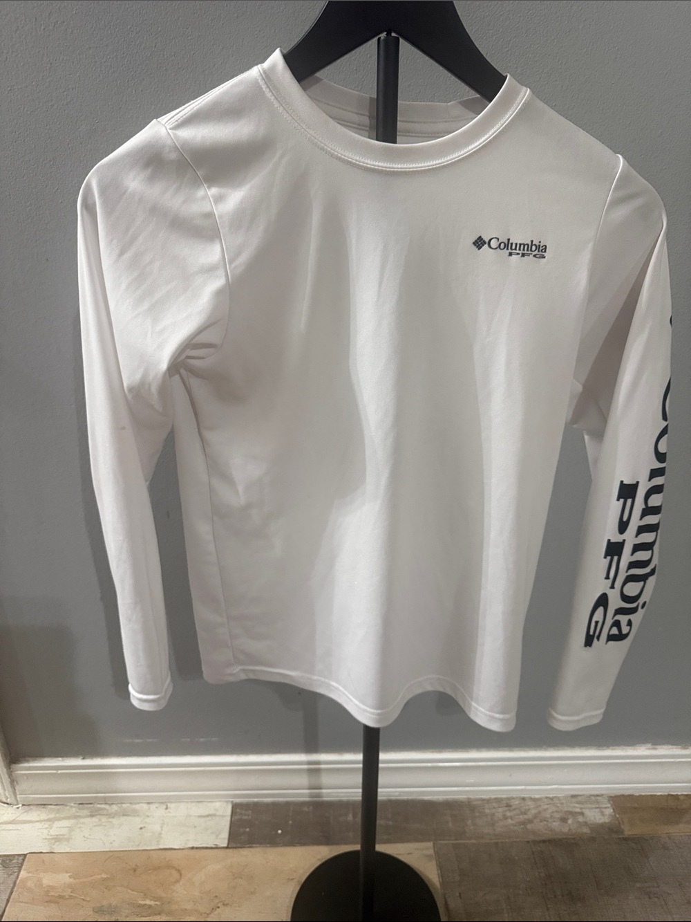 Columbia White Long-Sleeve Performance Tee with Sleeve Logo